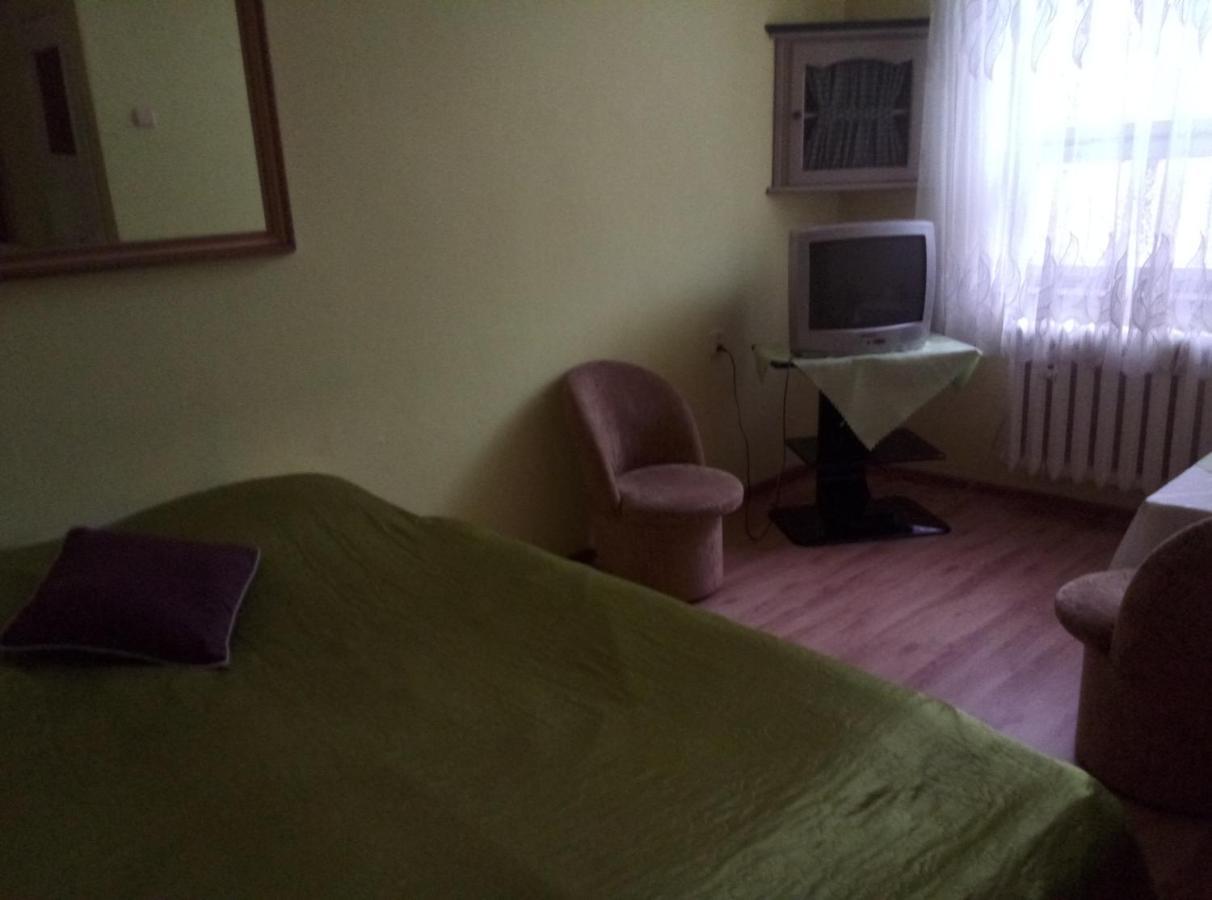 Zajazd Grodek Bujak Robert Naclegi I Restauracja Grodkow  ภายนอก รูปภาพ